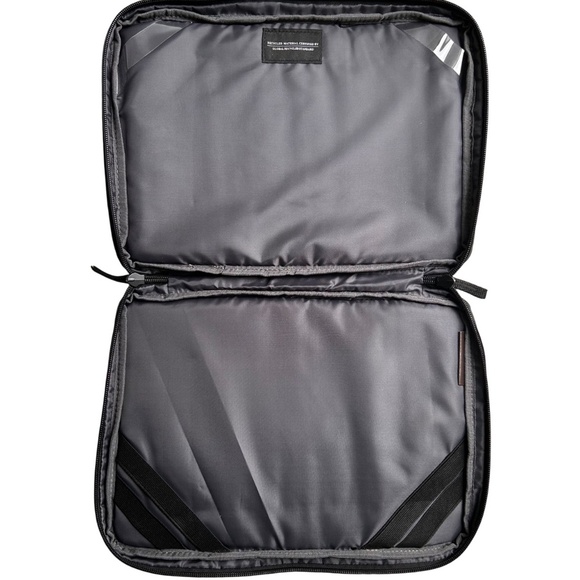 Solo New York Laptop Briefcase Bag - Picture 7 of 12